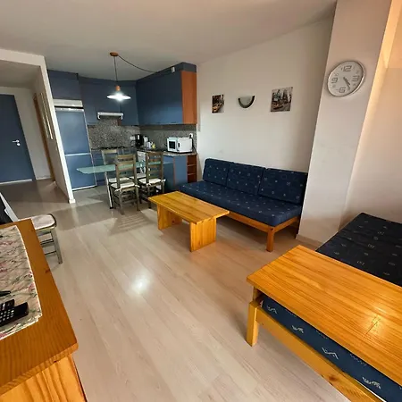 Bonito Piso Con Piscina Comunitaria Av-71 Apartment Roses