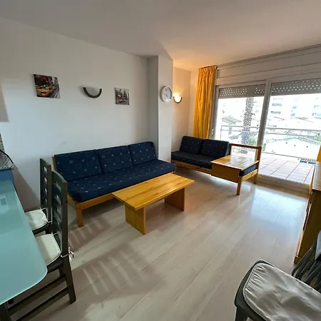 Bonito Piso Con Piscina Comunitaria Av-71 * Roses