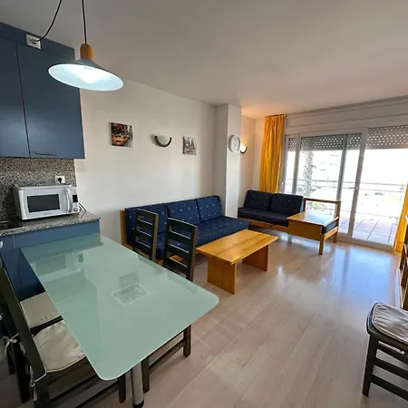 Bonito Piso Con Piscina Comunitaria Av-71 דירה